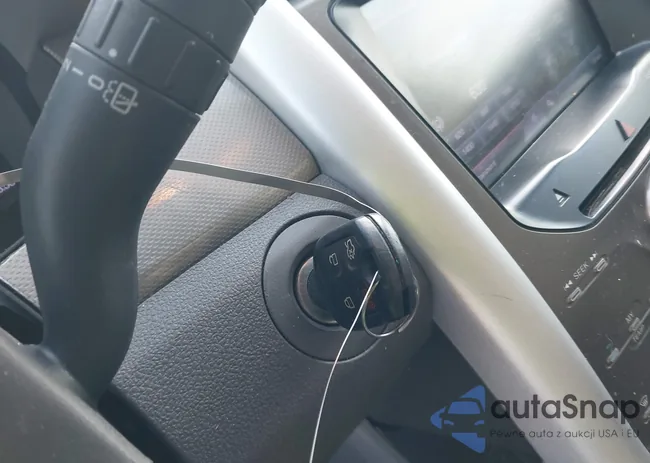 2FMDK3JC8DBB04886: 43642457