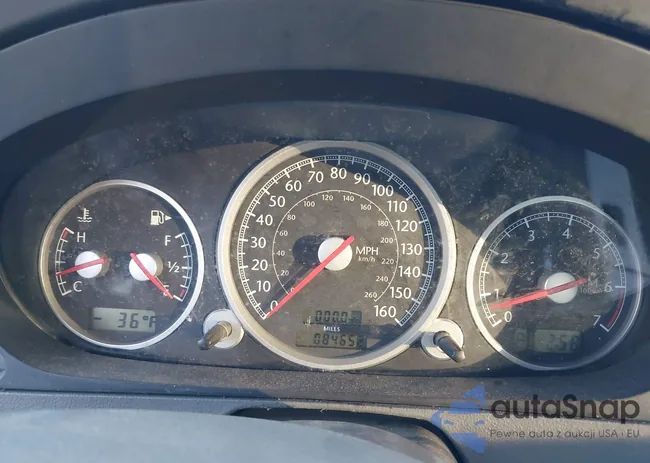 1C3AN69L15X040547: 43642468