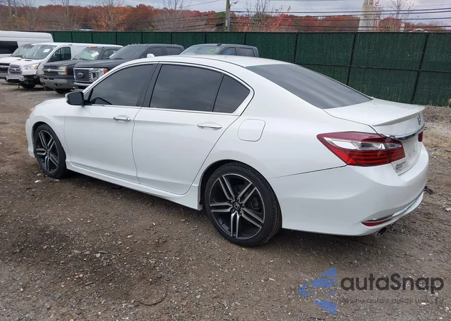 1HGCR2F50HA205794: 43642514