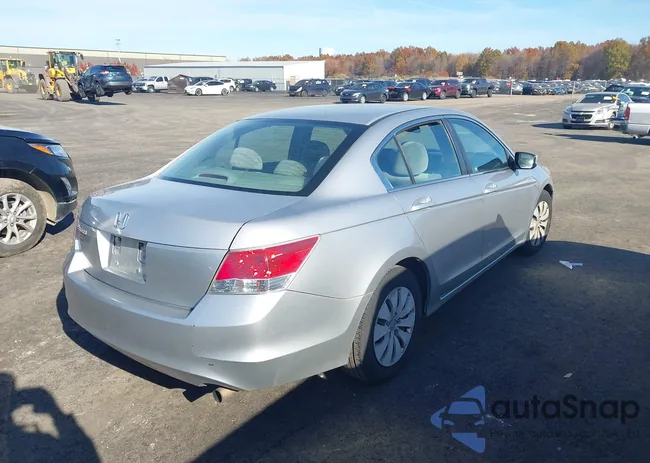 1HGCP2F34AA097741: 43642547