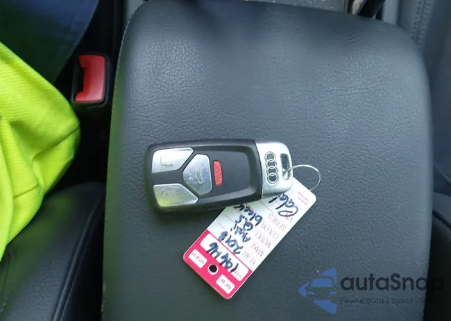 WA1BNAFY7J2209927: 43642667