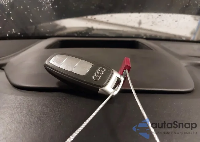 WA1CVAF1XKD015387: 43642665