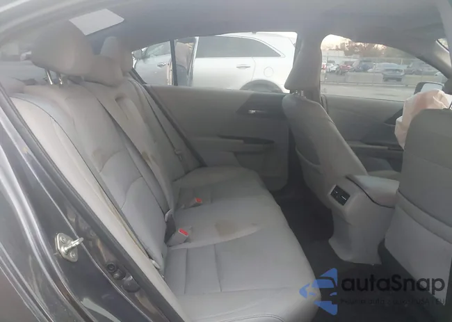 1HGCR3F88GA002246: 43642692