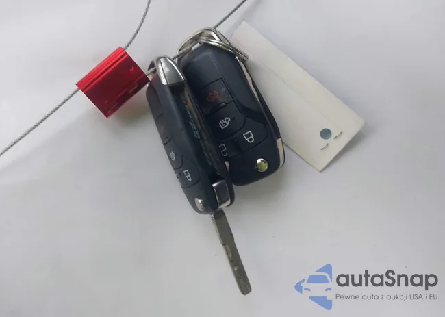 1FBAX2CG3LKA08983: 43642719