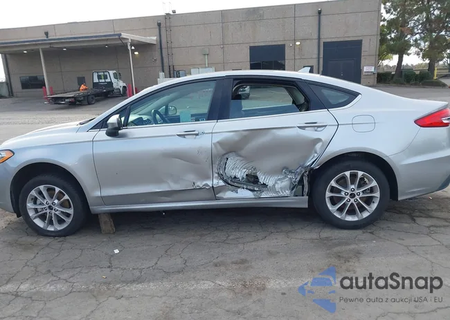 3FA6P0HD4LR149597: 43641908