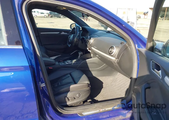 WAUBFGFF4F1114479: 43641948