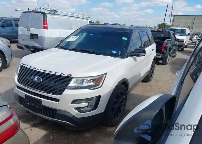 1FM5K7D82HGD40564: 43642153