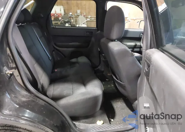 1FMCU93739KA45025: 43643259