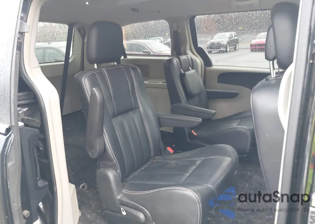 2C4RC1BG8ER448630: 43643275