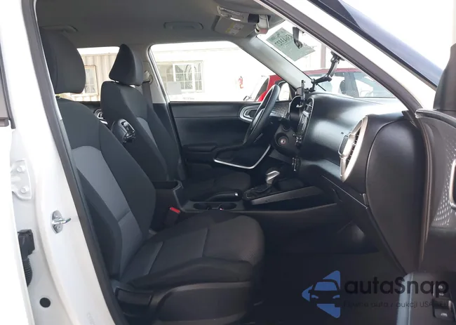 KNDJ23AU1P7873369: 43643327