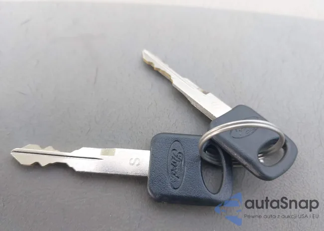 4F4YR16V9YTM14025: 43643482