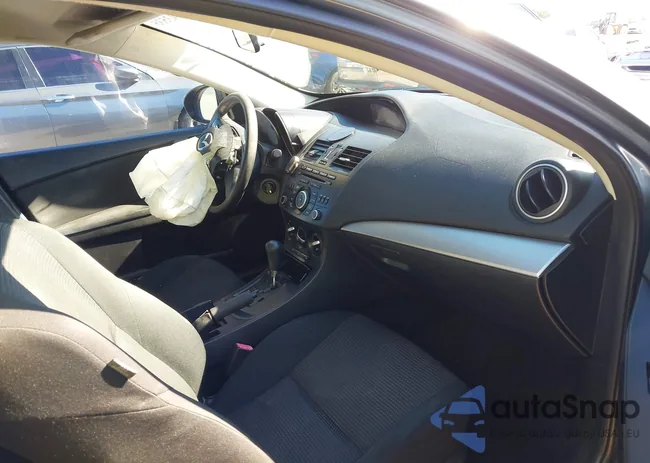 JM1BL1UG5C1544005: 43643535