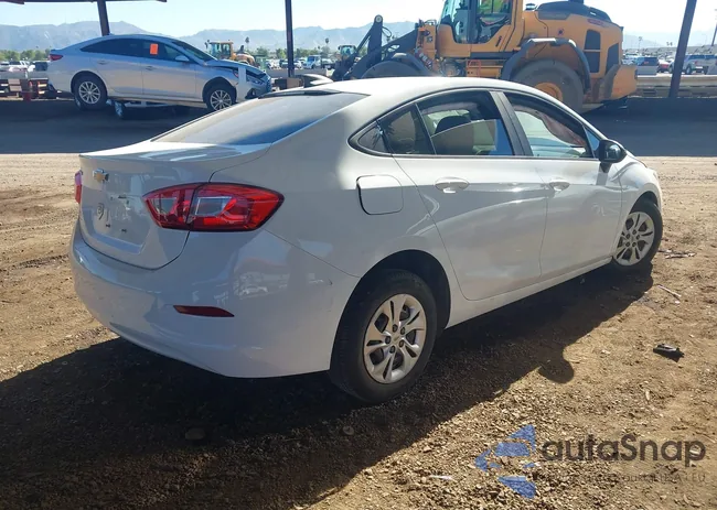 1G1BC5SM4K7129245: 43642945