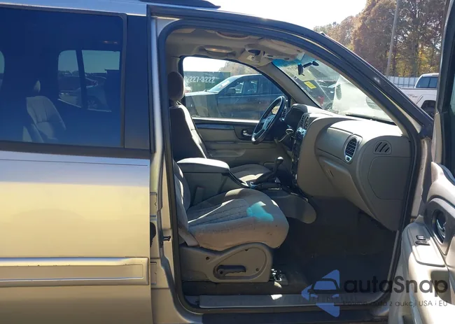 1GKES16S546117448: 43643157