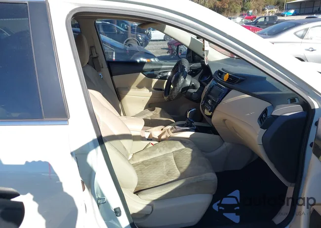 JN8AT2MT9JW489240: 43644414