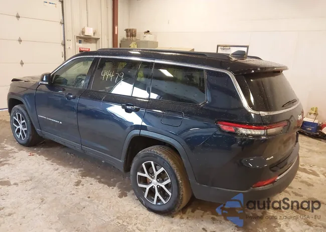 1C4RJKBG7R8570795: 43644479