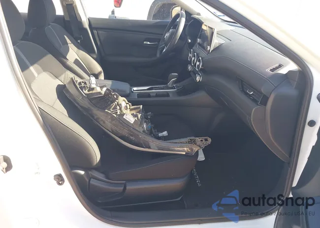 3N1AB8CV8SY298765: 43644691