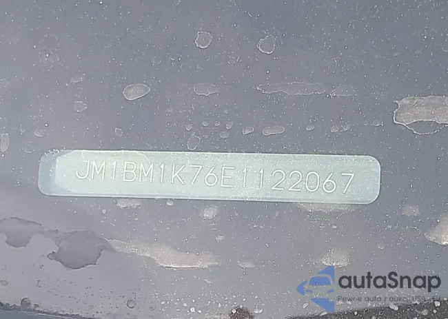 JM1BM1K76E1122067: 43644742