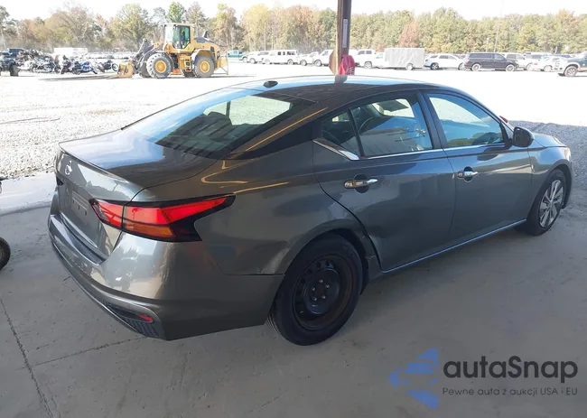 1N4BL4BV4LC233386: 43644013