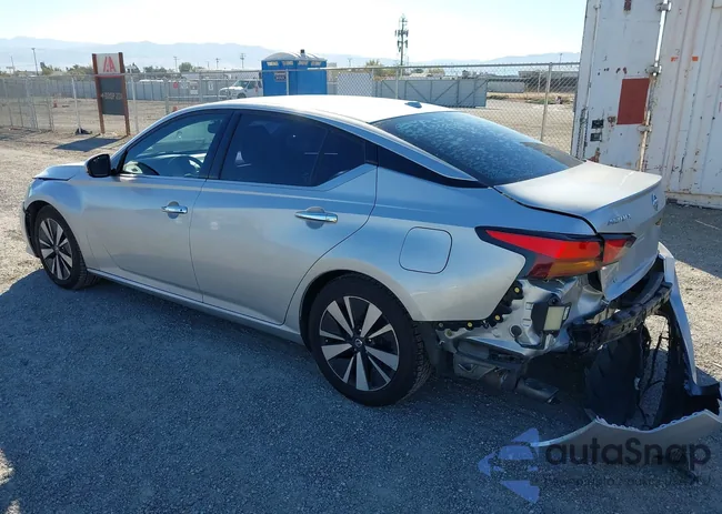 1N4BL4EV6KC189627: 43644100