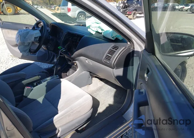 2HGES16525H611127: 43645243