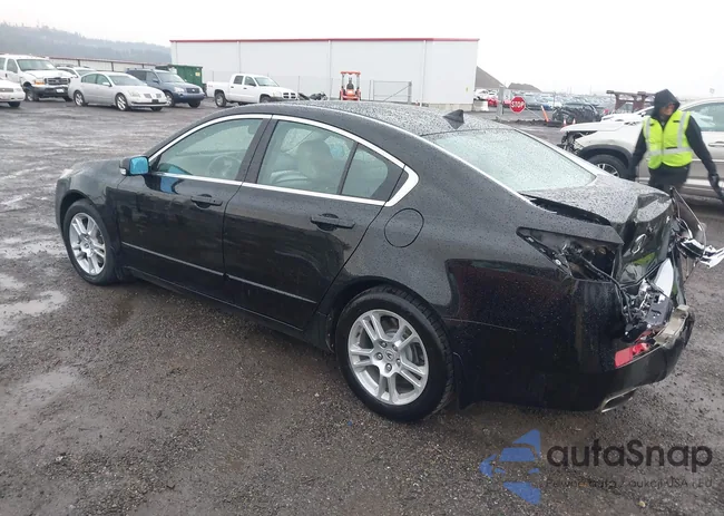 19UUA8F21AA024102: 43645313