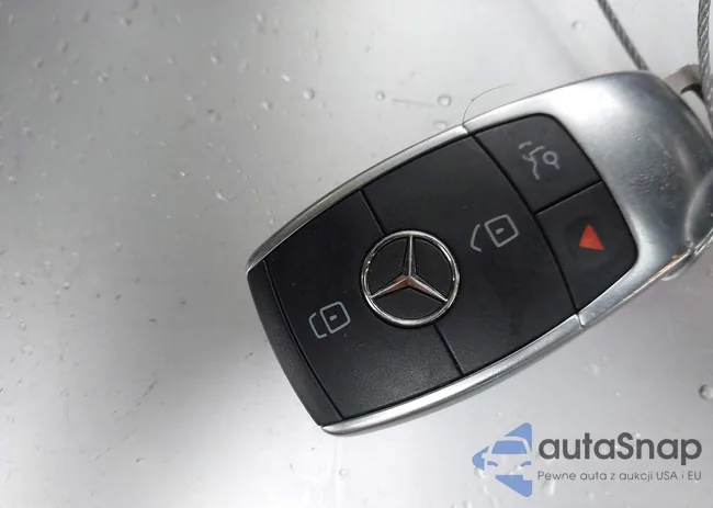 W1KWF8DB8LR570787: 43645329