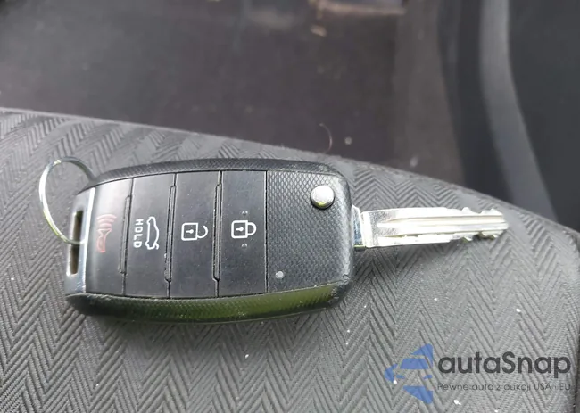 KNAFK4A61G5509765: 43645512