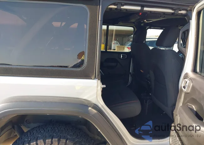 1C4HJXFN5PW603285: 43645570