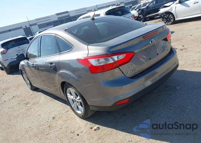 1FADP3F20EL429996: 43645576