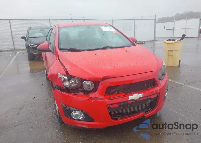 1G1JE5SB4F4193815: 43645586