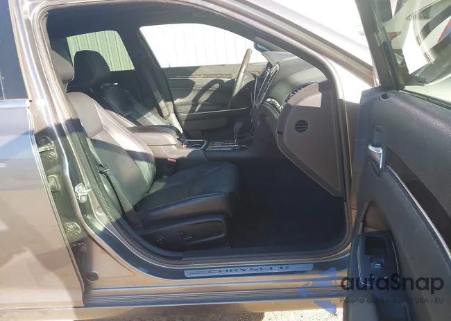 2C3CA6CT0BH585409: 43645719