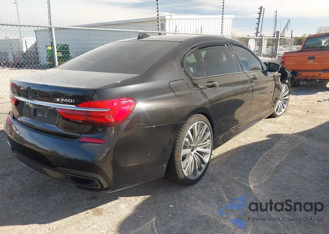 WBA7E2C34HG740569: 43644801