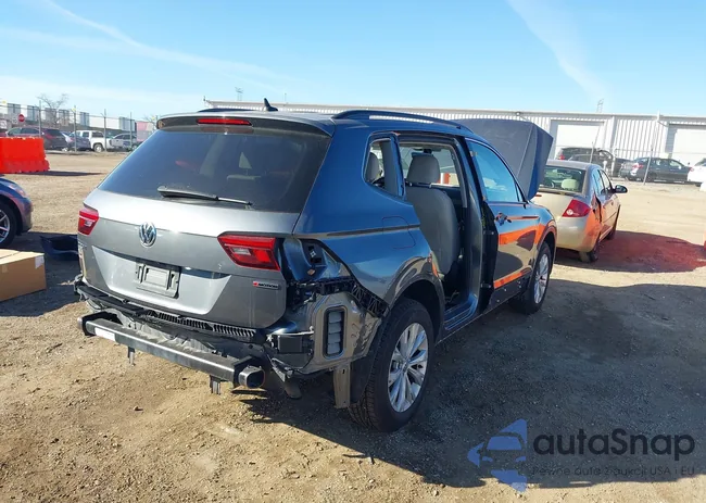 3VV2B7AX6KM089274: 43644824