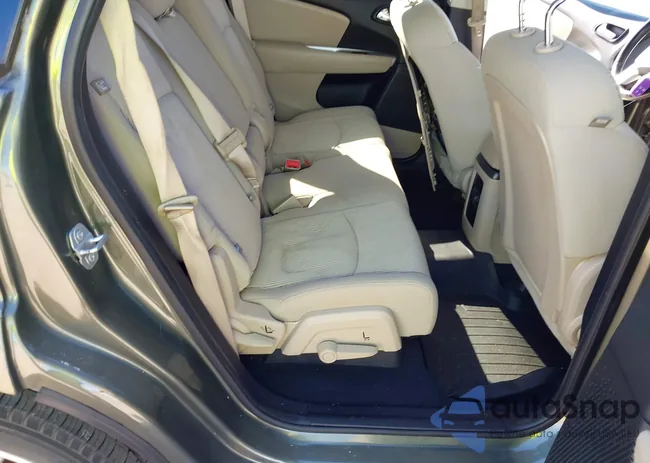 3C4PDCBG1HT542494: 43644854