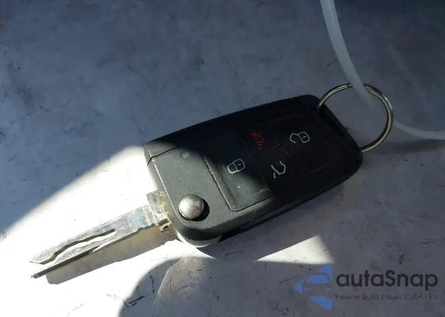 3VWC57BU1KM237956: 43644919