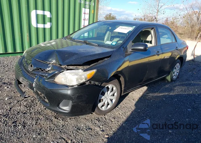 2T1BU4EE1BC687586: 43645037