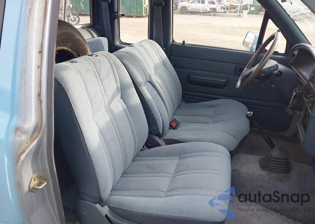 JT4RN93P2K5005390: 43645086