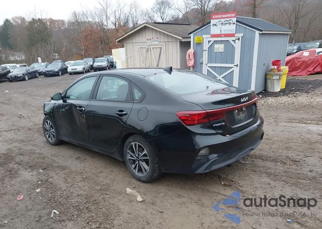 3KPF24AD0PE577187: 43645174