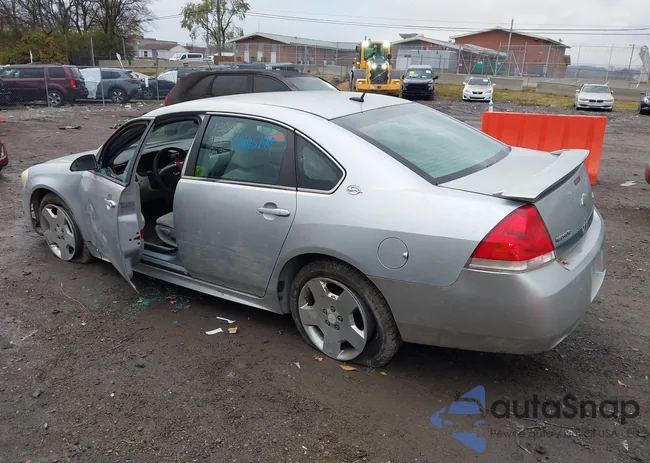 2G1WB57K891324042: 43645199