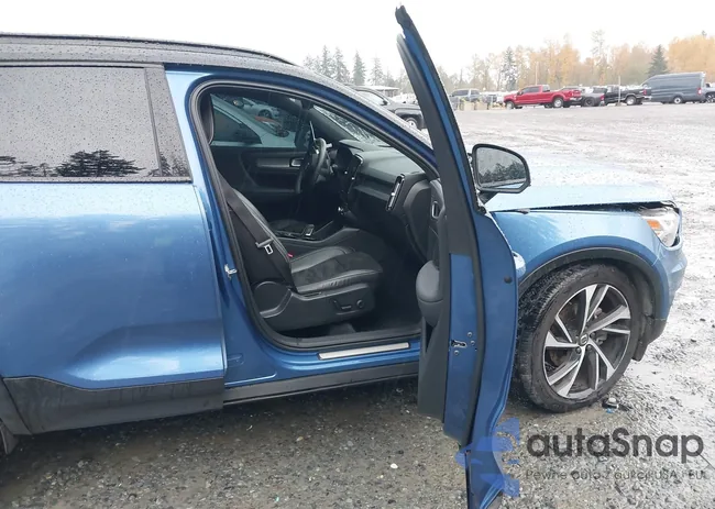 YV4162UMXM2492877: 43646242