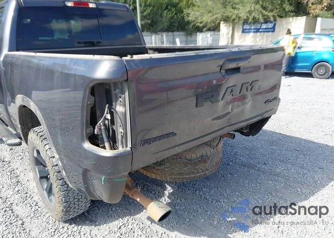 1C6SRFET0KN831726: 43646288