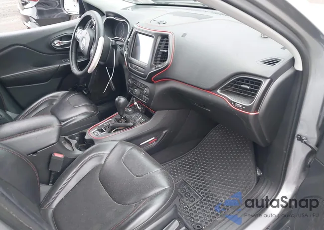 1C4PJMBX3KD298164: 43646407