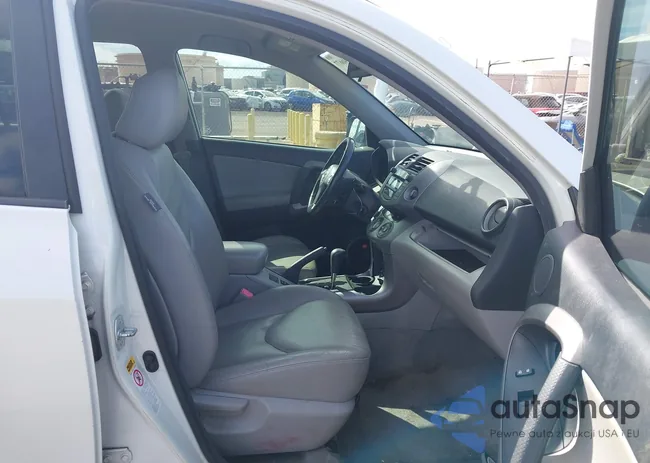 JTMZK31V085020776: 43646677