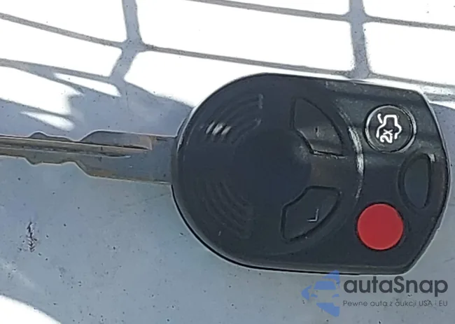 1FMCU49HX8KD75973: 43646752