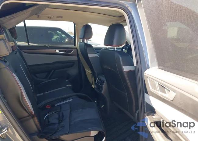 1V2GR2CA2RC550072: 43646060