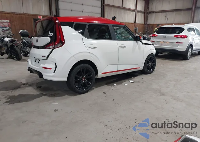 KNDJ63AU3L7097065: 43647494