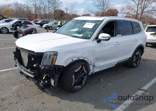 5XYP34GCXRG411796: 43647569