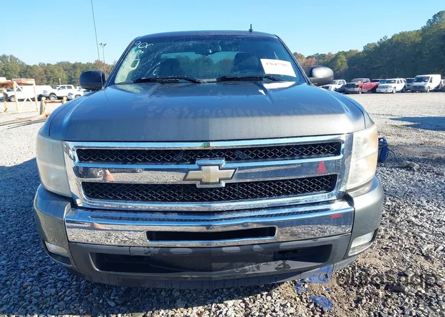 1GCRCSE05BZ308895: 43647587