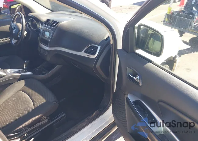 3C4PDCGG0GT139582: 43647612